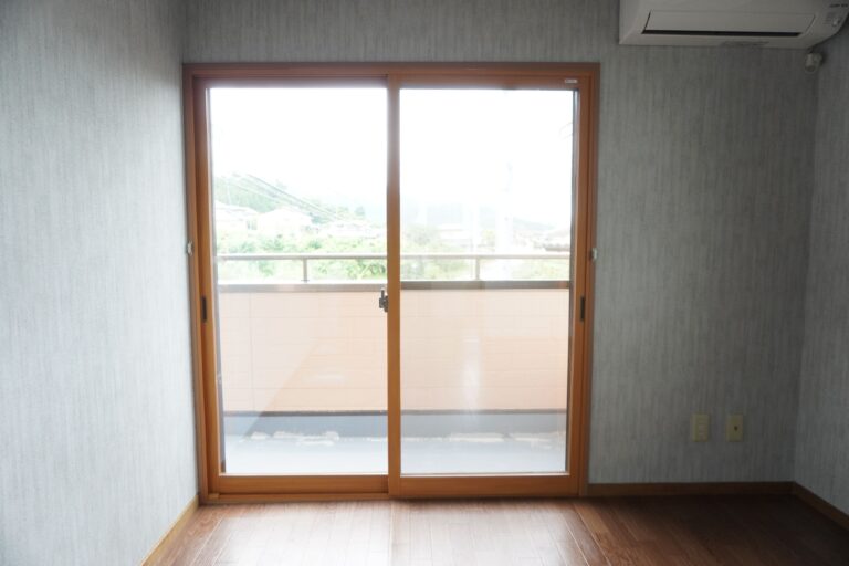 【中古住宅×窓断熱】SUMAITE不動産(堀内建材）で購入された高山村の物件をワンストップ改修！LIXIL「インプラス」全10箇所施工＆32.8万円の補助金活用事例